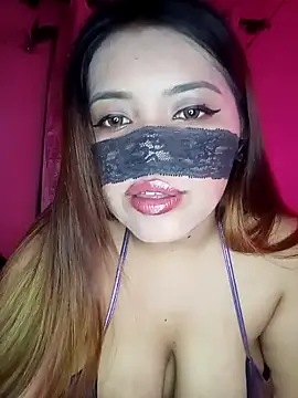 Bunnybush37 online show from 04-20-26, 02:51