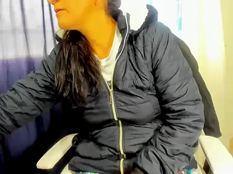 Tiff Dirty69 online show from 12-21-25, 04:19