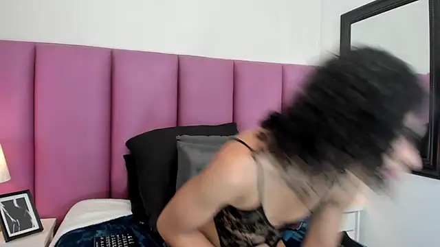 AlexaBellanova online show from 07-05-26, 04:19