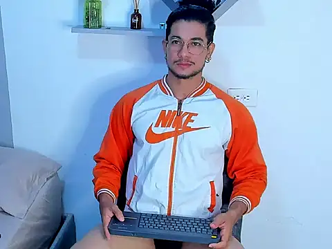 Nolan joness online show from 05-27-26, 12:20