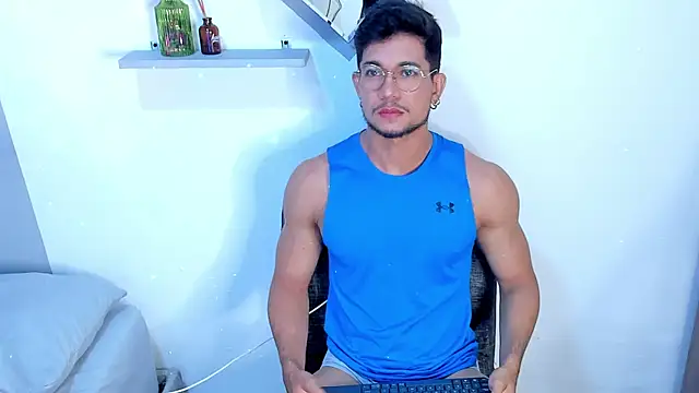 Nolan joness online show from 06-21-26, 01:55