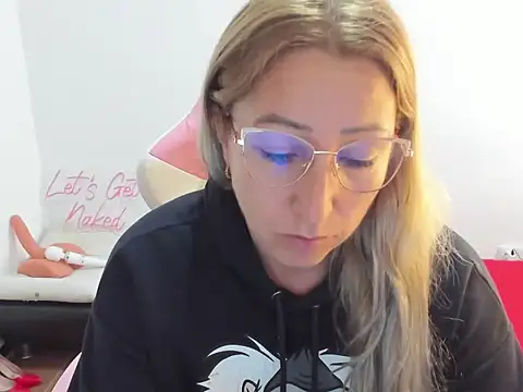 chrystal sl852 online show from 12-15-25, 08:25