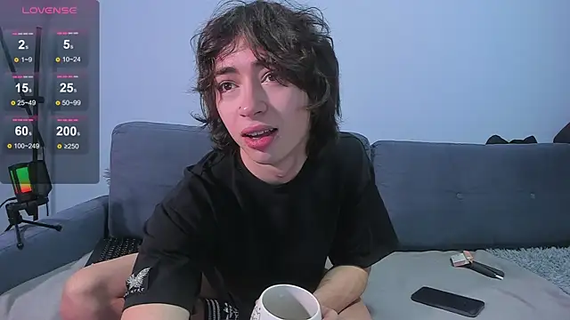 AlanReckless online show from 11-19-25, 04:23