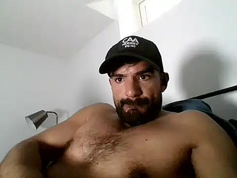 piggylatino online show from 05-13-26, 08:05