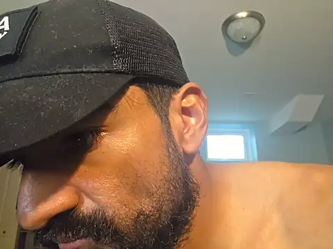 piggylatino online show from 05-28-26, 06:47
