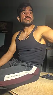 piggylatino online show from 04-28-26, 02:10