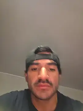 piggylatino online show from 12-20-25, 05:21