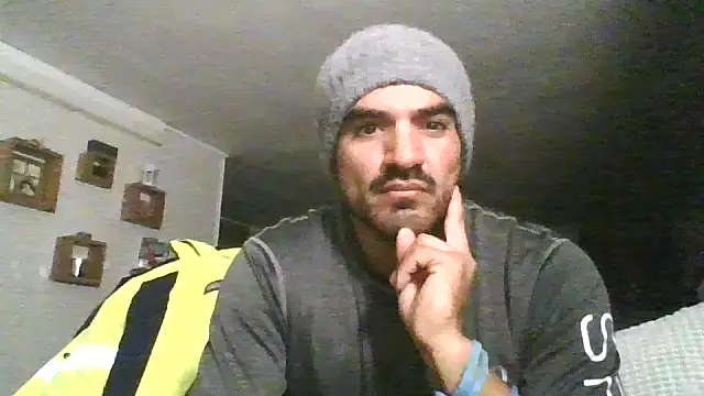 piggylatino online show from 01-05-26, 10:46