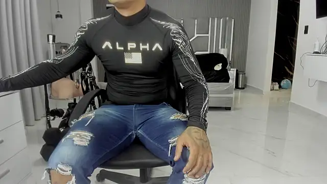 master leather online show from 06-30-26, 01:38