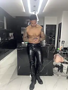 master leather online show from 06-16-26, 05:29