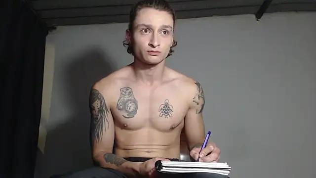 ArthurPhoenixx online show from 11-15-25, 05:11