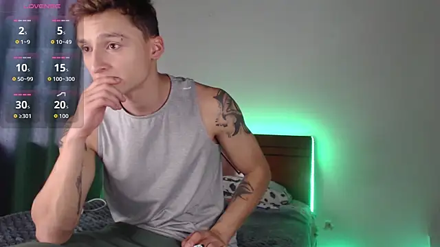 ArthurPhoenixx online show from 12-15-25, 07:52