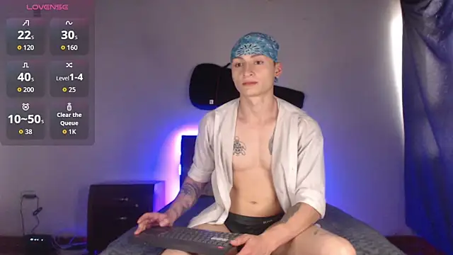 ArthurPhoenixx online show from 01-14-26, 07:39