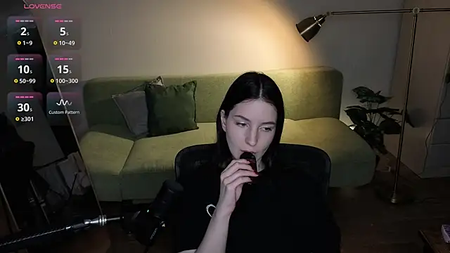 v crizis324 online show from 07-04-26, 01:37