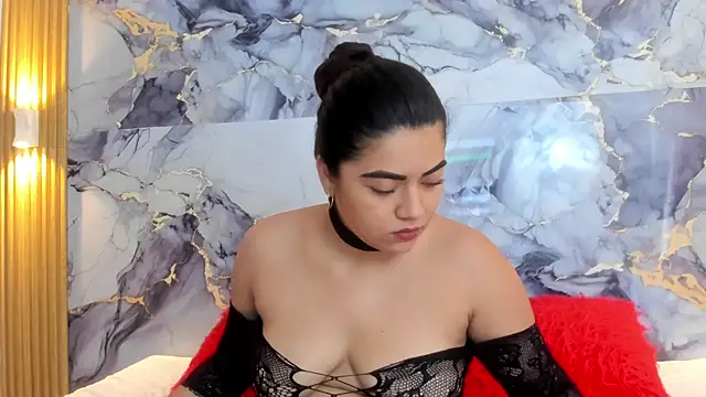 Emmaa 09  online show from 11-26-25, 07:58