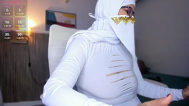 Snapshot of Hannaa_Dolly chatting on 11-12-25, 02:04 Hannaa Dolly online show from 11-12-25, 02:04