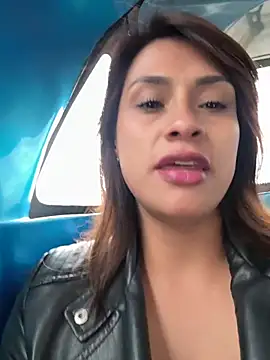 valeria absurdah online show from 01-14-26, 08:34