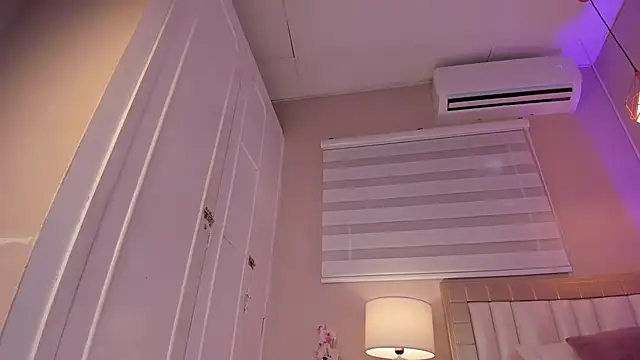 Snapshot of electra_a chatting on 02-13-26, 07:03 electra a online show from 02-13-26, 07:03