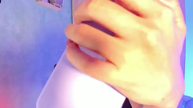 Snapshot of Cristal_Cerati_ chatting on 02-21-26, 09:50 Cristal Cerati online show from 02-21-26, 09:50