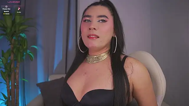 yourlatina emely online show from 02-12-26, 10:48