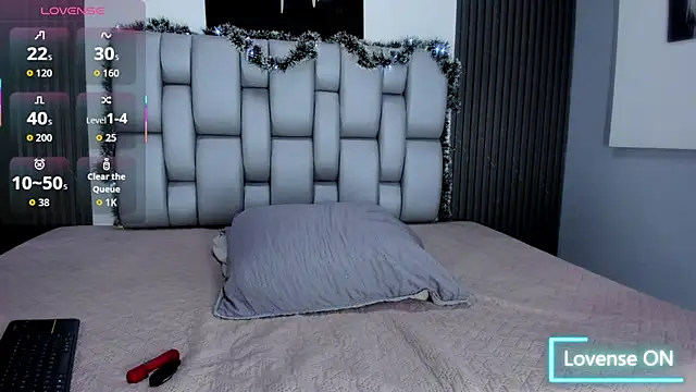 May-Clanfort online show from 12-14-25, 12:11