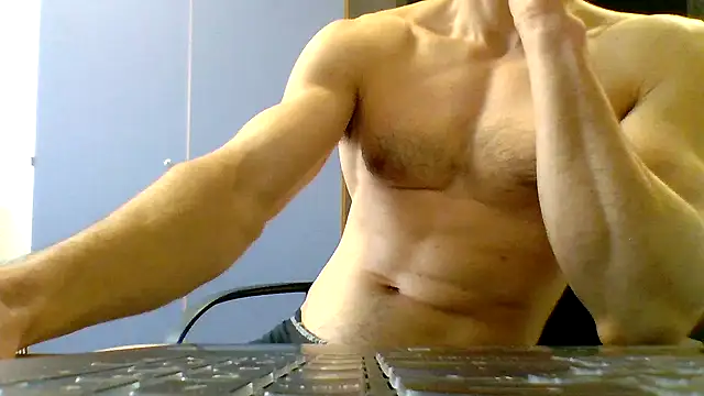 Snapshot of NaughtyWolf322 chatting on 05-07-26, 04:10 NaughtyWolf322 online show from 05-07-26, 04:10