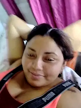 Snapshot of la_beba20 chatting on 01-10-26, 03:46 la beba20 online show from 01-10-26, 03:46