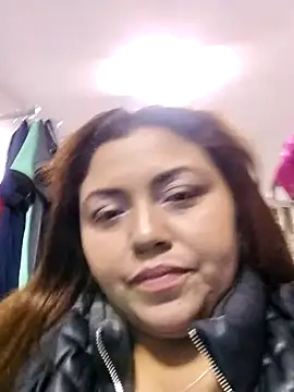 Snapshot of la_beba20 chatting on 12-22-25, 06:41 la beba20 online show from 12-22-25, 06:41