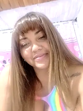 Snapshot of la_beba20 chatting on 12-14-25, 08:31 la beba20 online show from 12-14-25, 08:31