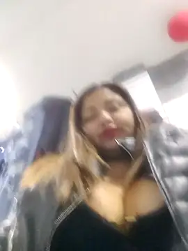 Snapshot of la_beba20 chatting on 12-04-25, 11:26 la beba20 online show from 12-04-25, 11:26