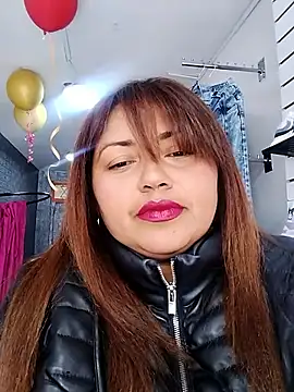 Snapshot of la_beba20 chatting on 11-15-25, 05:39 la beba20 online show from 11-15-25, 05:39