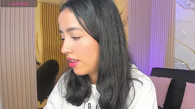 Snapshot of Joselyn_tay chatting on 06-10-26, 12:06 Joselyn tay online show from 06-10-26, 12:06
