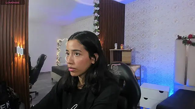 Joselyn tay online show from 04-24-26, 07:27