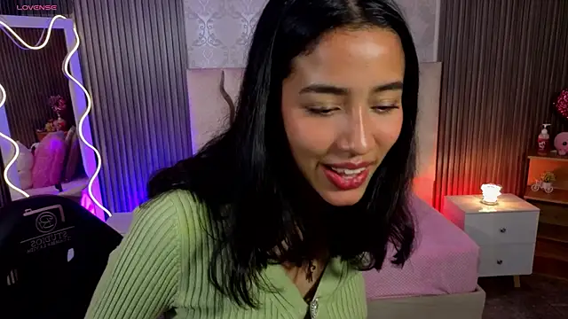 Joselyn tay online show from 04-26-26, 12:35