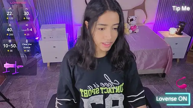 Snapshot of Joselyn_tay chatting on 07-12-26, 12:06 Joselyn tay online show from 07-12-26, 12:06