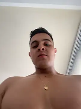 Mason bennet online show from 04-15-26, 03:27