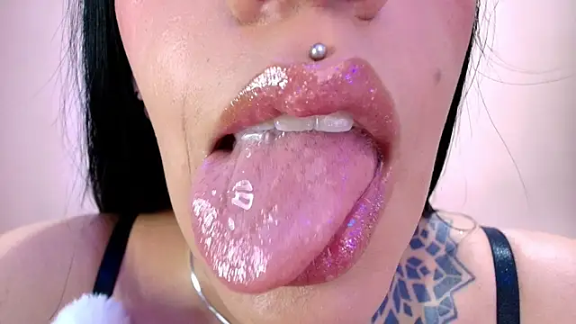 catte jensen online show from 04-11-26, 03:36