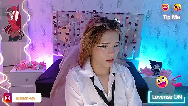 Snapshot of Mavis_tay chatting on 02-28-26, 12:05 Mavis tay online show from 02-28-26, 12:05