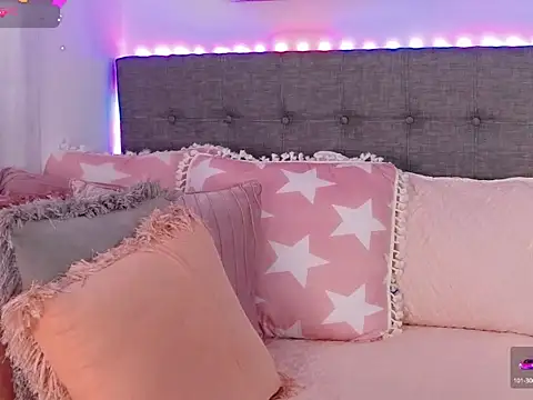 Antonella Lee online show from 11-15-25, 07:51