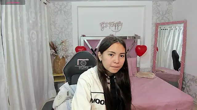 ISABELA TAY online show from 02-16-26, 11:31