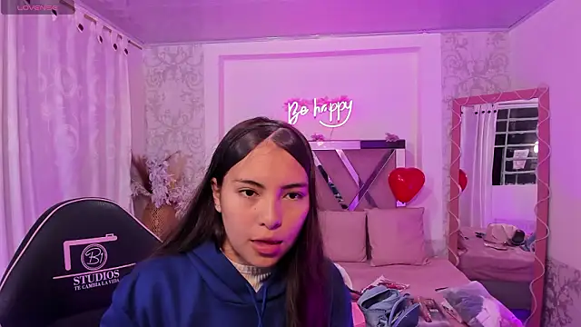 ISABELA TAY online show from 02-21-26, 11:34