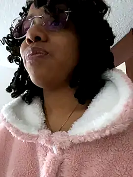 nymphy  online show from 11-13-25, 06:12