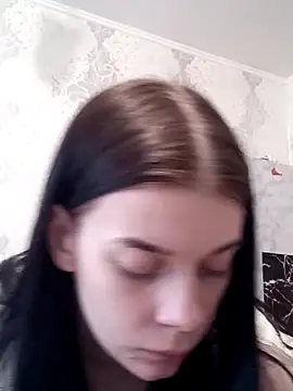 Snapshot of JhonSHelBy7LuNa chatting on 02-15-26, 08:13 JhonSHelBy7LuNa online show from 02-15-26, 08:13