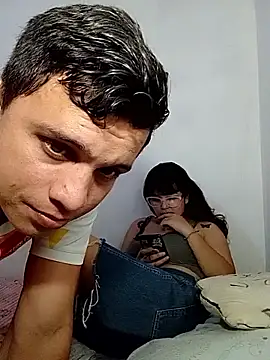 dulce pareja online show from 11-14-25, 03:48