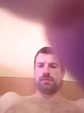 TwardyKierowca online show from 04-11-26, 07:27