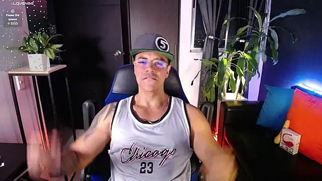 Snapshot of Zed_ferrer chatting on 01-09-26, 01:56 Zed ferrer online show from 01-09-26, 01:56