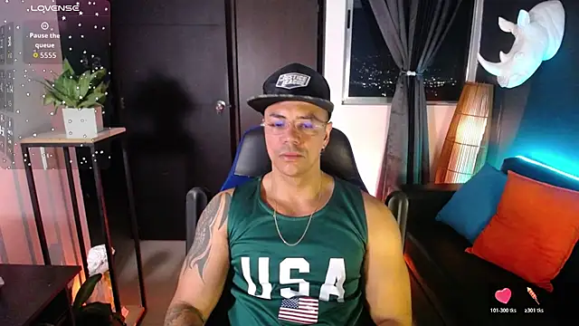 Snapshot of Zed_ferrer chatting on 05-22-26, 08:12 Zed ferrer online show from 05-22-26, 08:12