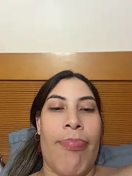 Anna Bitch Disgusting online show from 05-01-26, 04:39