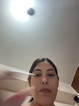 Anna Bitch Disgusting online show from 05-29-26, 09:48