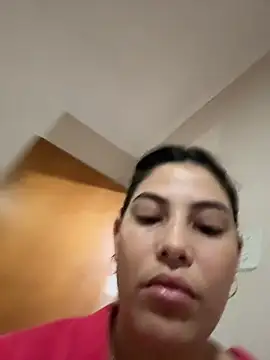 Anna Bitch Disgusting online show from 11-28-25, 12:00